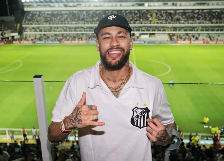 Santos e Neymar Perto de Acordo: Estrela Pode Retornar ao Clube